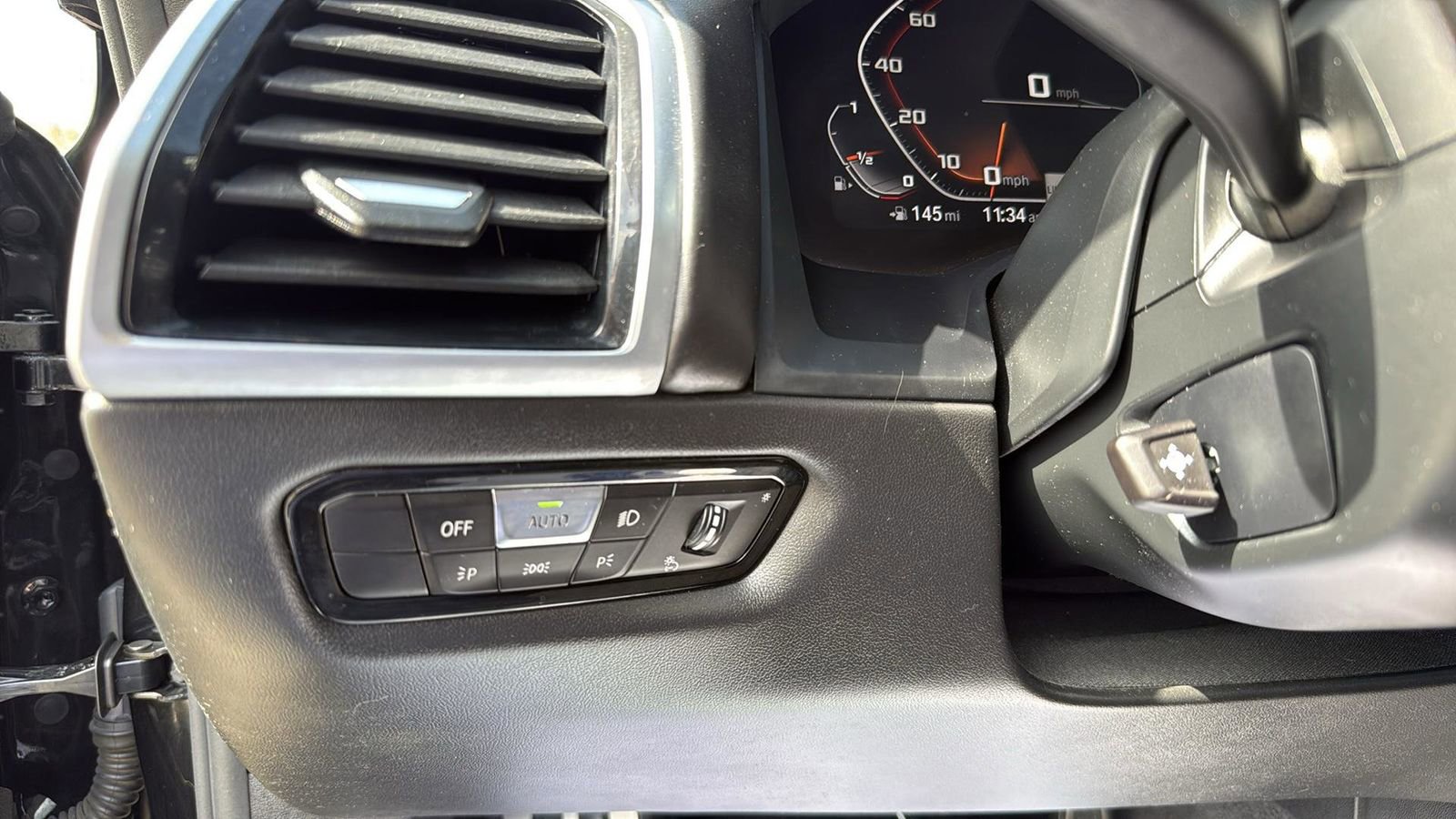 Used 2020 BMW M850i xDrive Convertible image 18