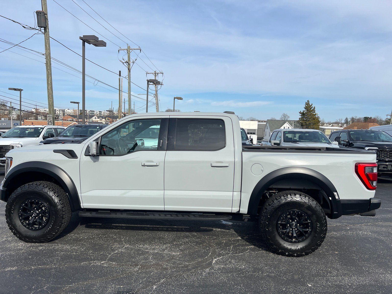 Certified 2023 Ford F150 Raptor w/ Equipment Group 802A Raptor R AWD/4WD image 9
