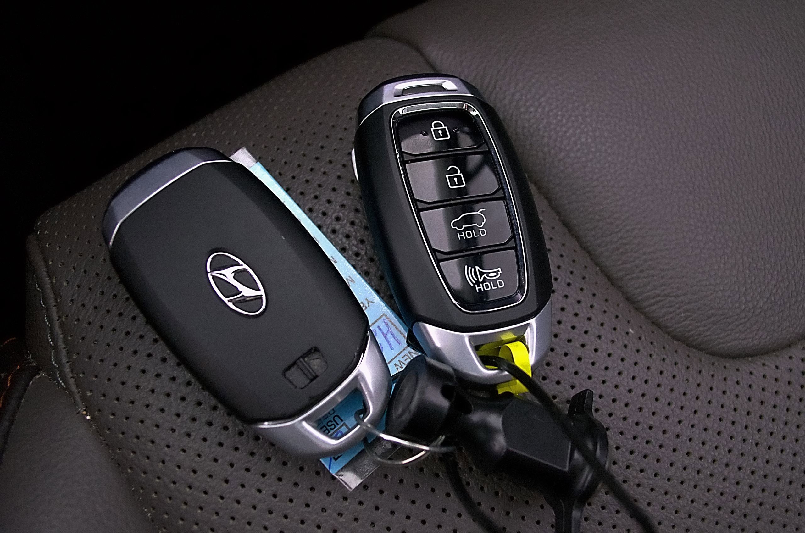 Used 2020 Hyundai Santa Fe Limited image 29