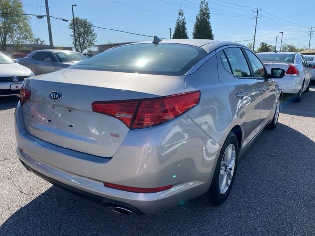 Used 2011 Kia Optima LX FWD image 6