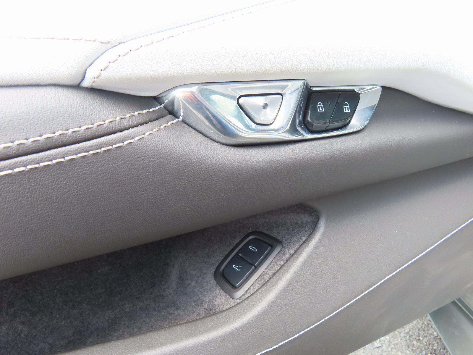 Used 2022 Chevrolet Corvette Stingray Preferred Cpe w/ 2LT image 15