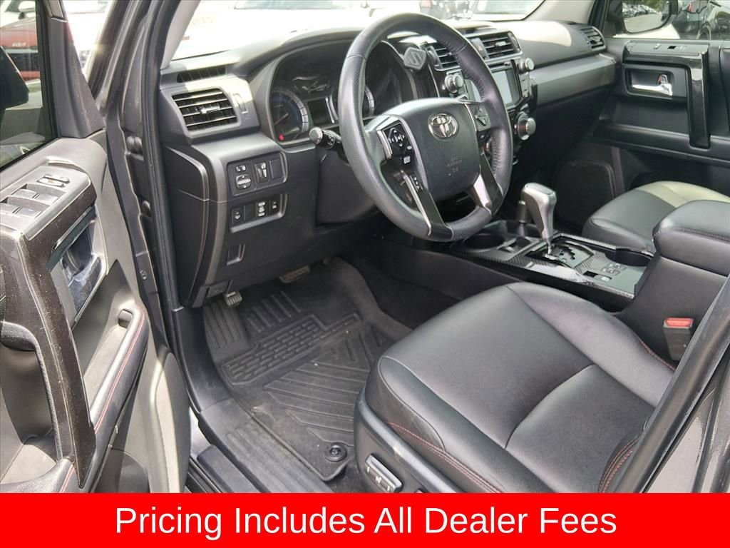 Used 2018 Toyota 4Runner TRD Off-Road Premium AWD/4WD image 9