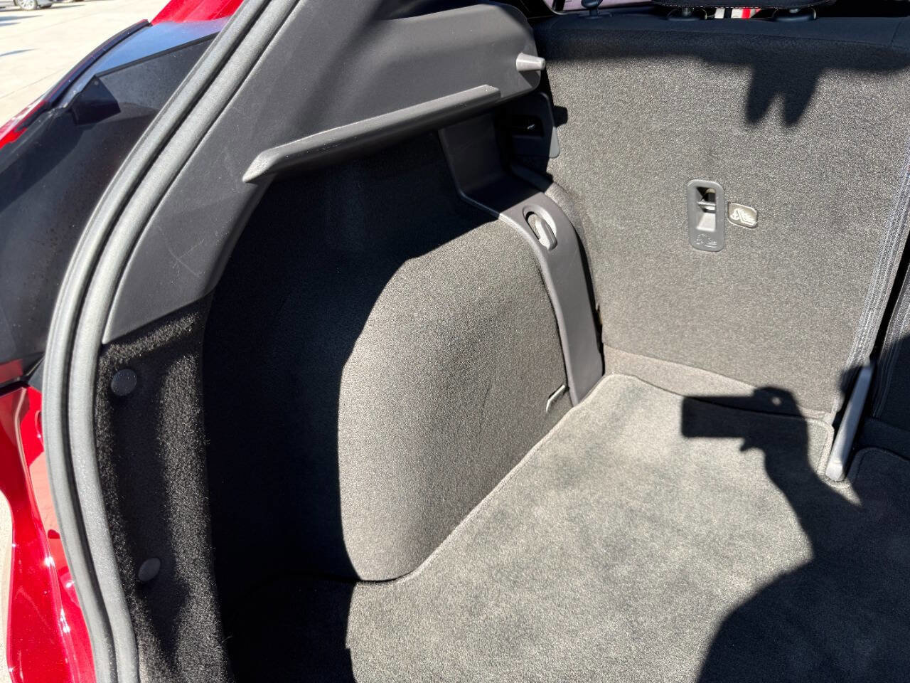 Used 2022 Nissan Kicks SR w/ Interior Electronics Package image 27