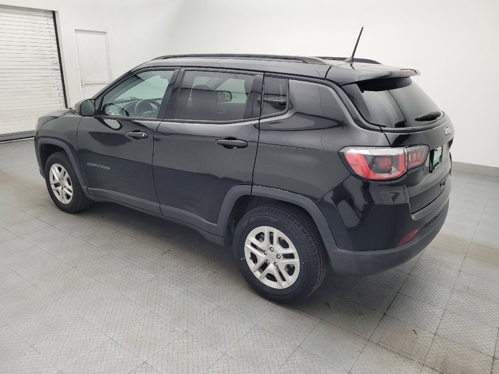 Used 2018 Jeep Compass Sport FWD image 3