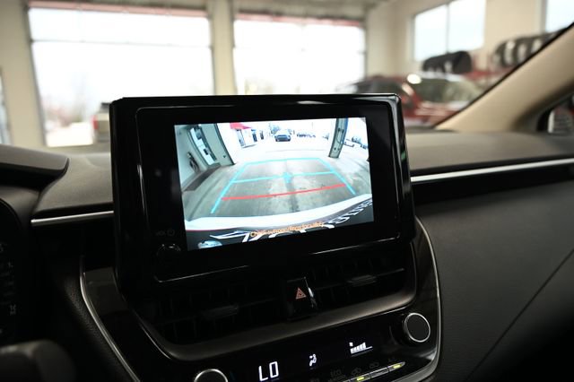 Used 2023 Toyota Corolla LE FWD image 14