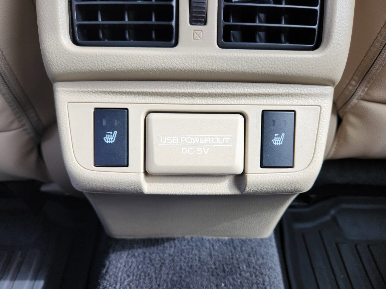 Used 2018 Subaru Outback 3.6R Limited image 20