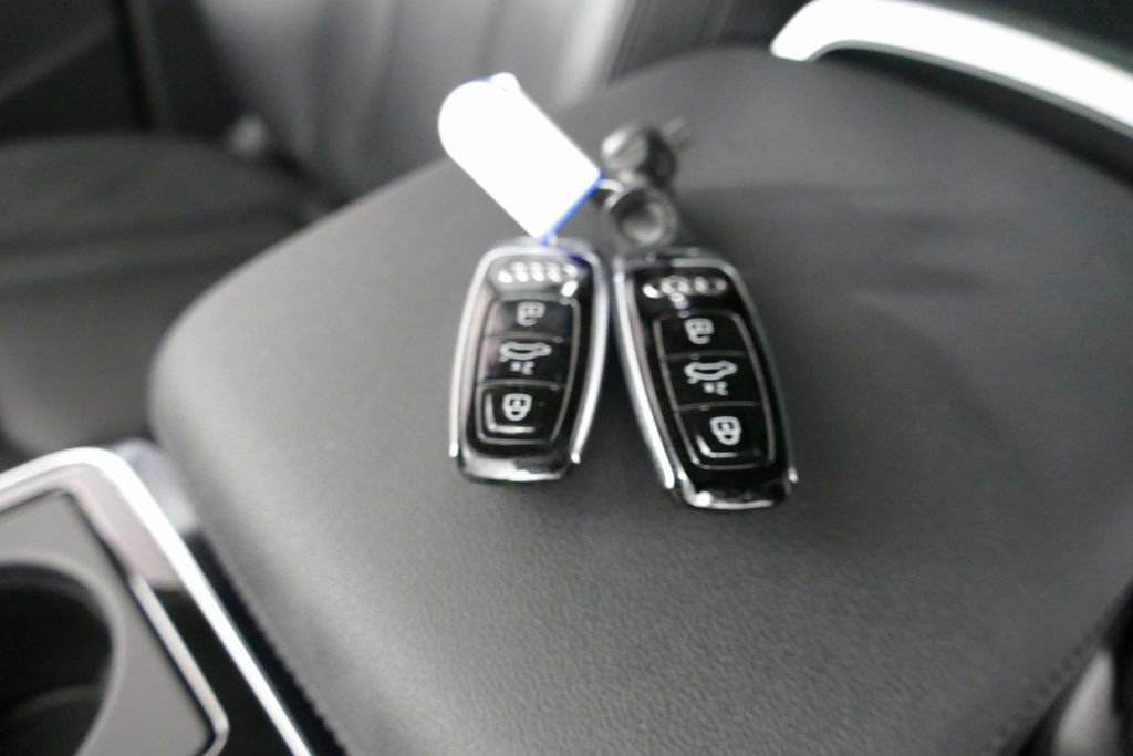 Used 2023 Audi Q7 2.0T Premium w/ Convenience Package image 12