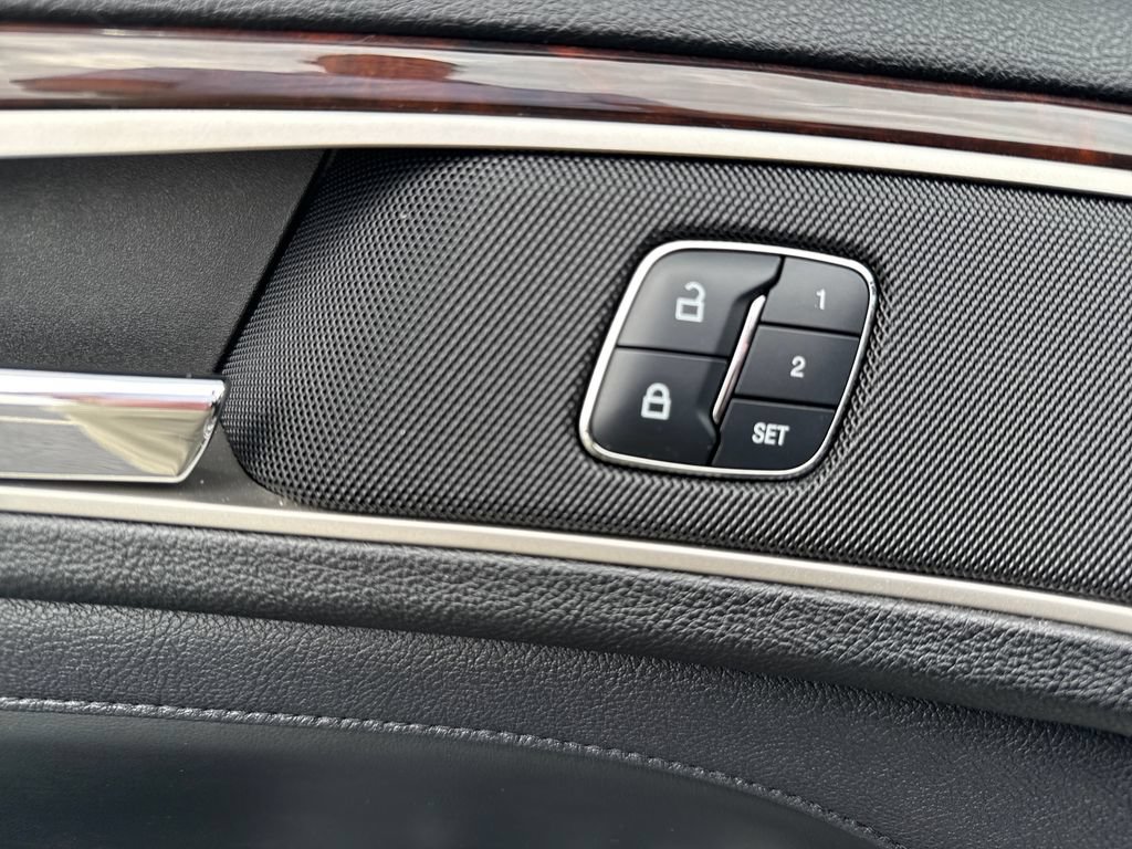 Used 2017 Lincoln MKZ Select FWD image 44