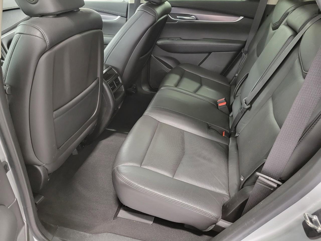 Used 2019 Cadillac XT5 Luxury w/ LPO, Black Ice Package image 22