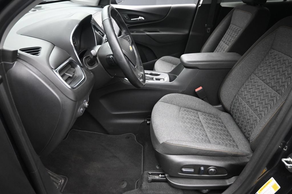 Used 2023 Chevrolet Equinox LT FWD image 17