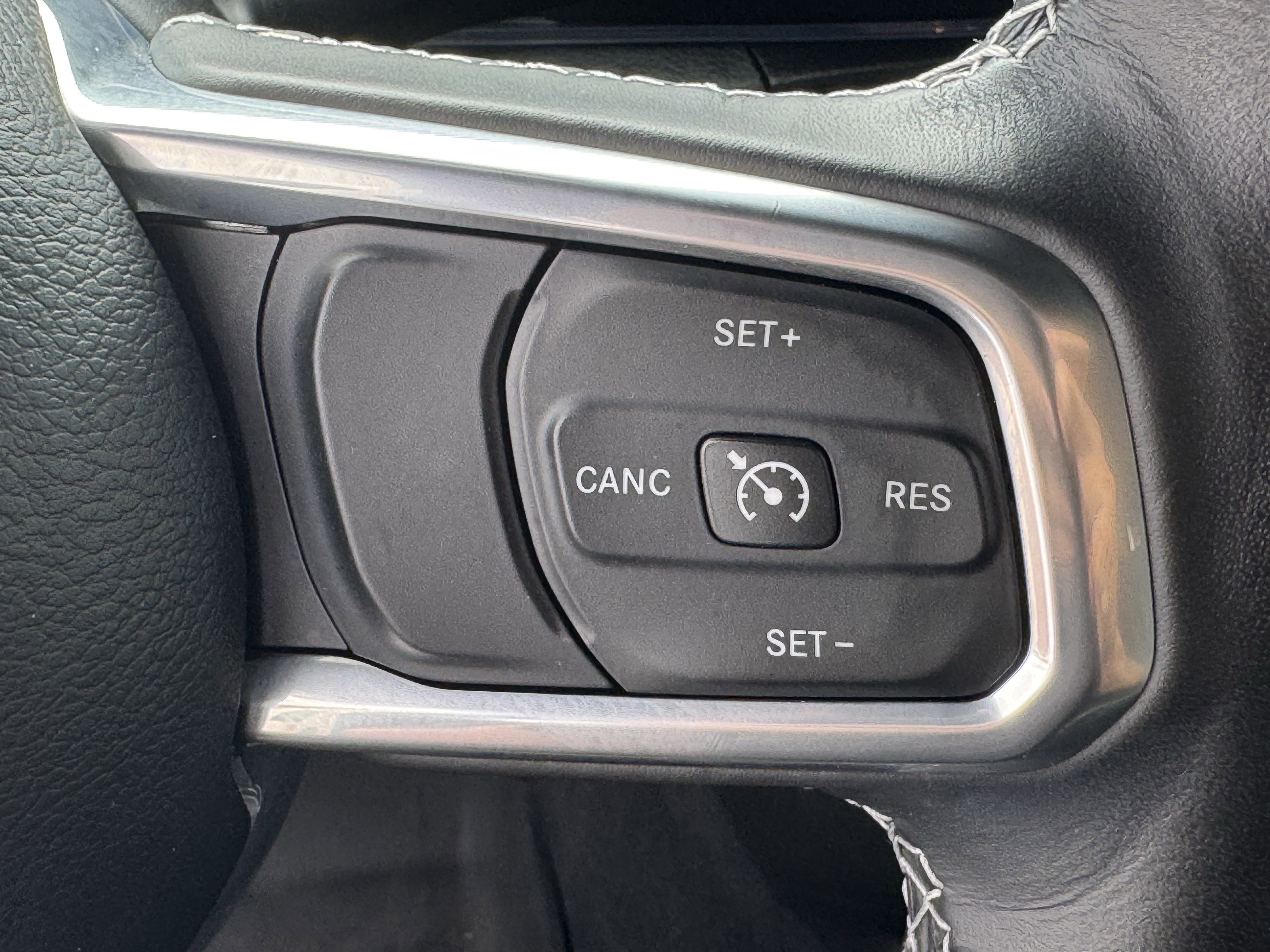 Used 2023 Jeep Wrangler Sahara w/ Cold Weather Group image 23