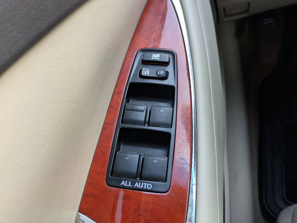 Used 2010 Lexus ES 350 FWD image 23