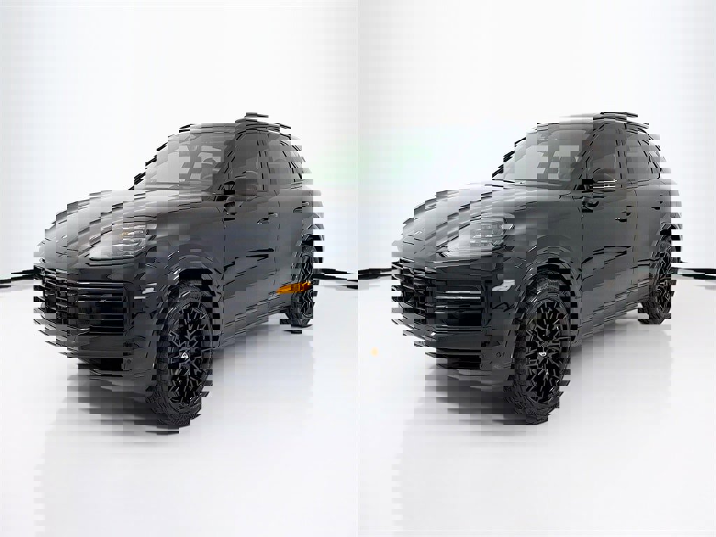 New 2026 Porsche Cayenne video 1