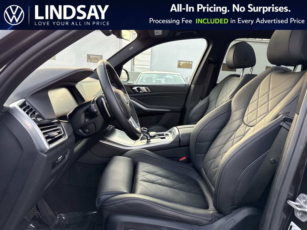 Used 2023 BMW X5 xDrive45e w/ Parking Assistance Package image 10