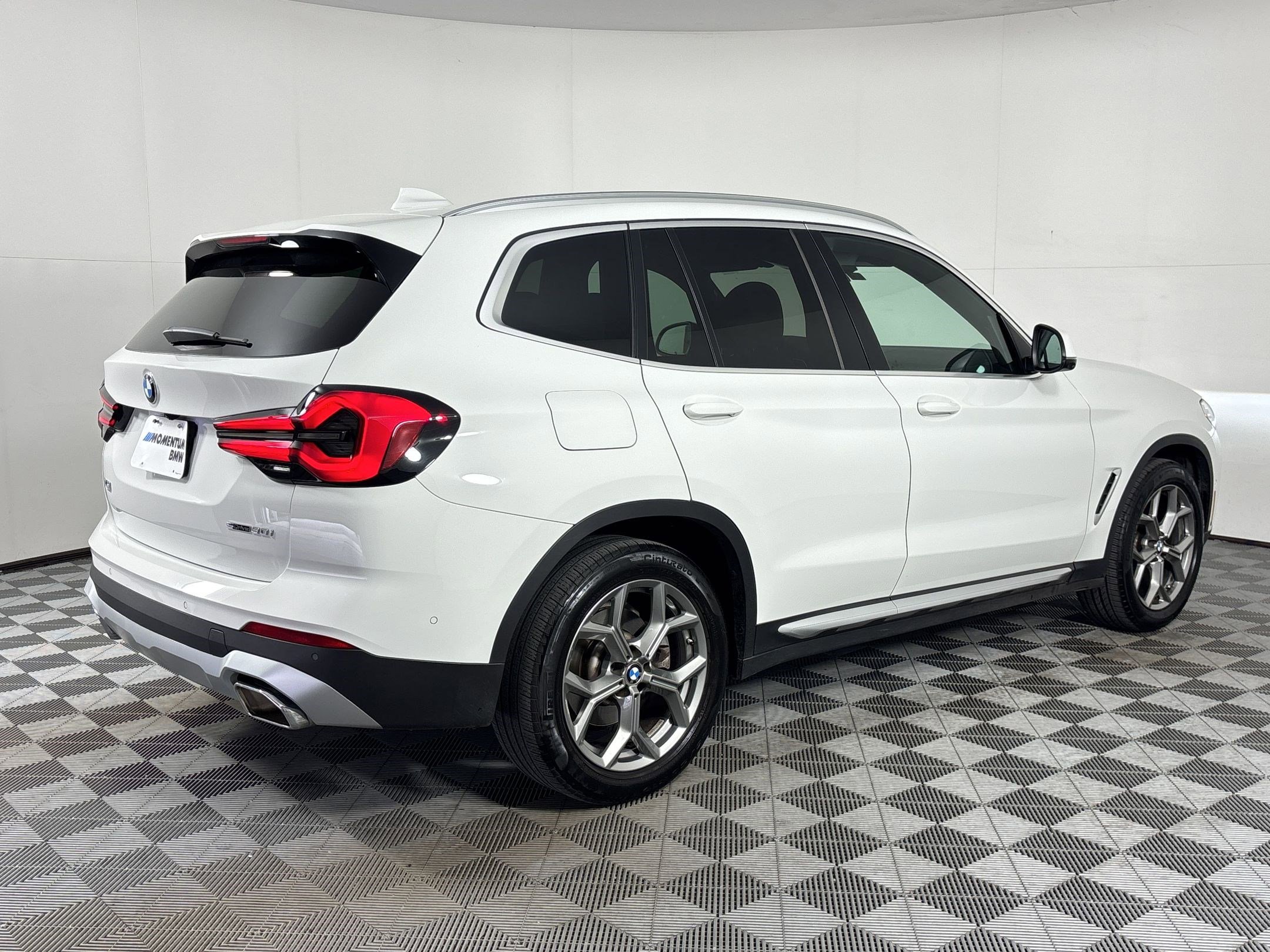 Certified 2023 BMW X3 sDrive30i w/ Convenience Package RWD image 9