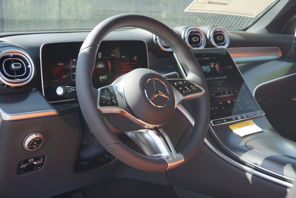 Certified 2026 Mercedes-Benz GLC 300 image 25