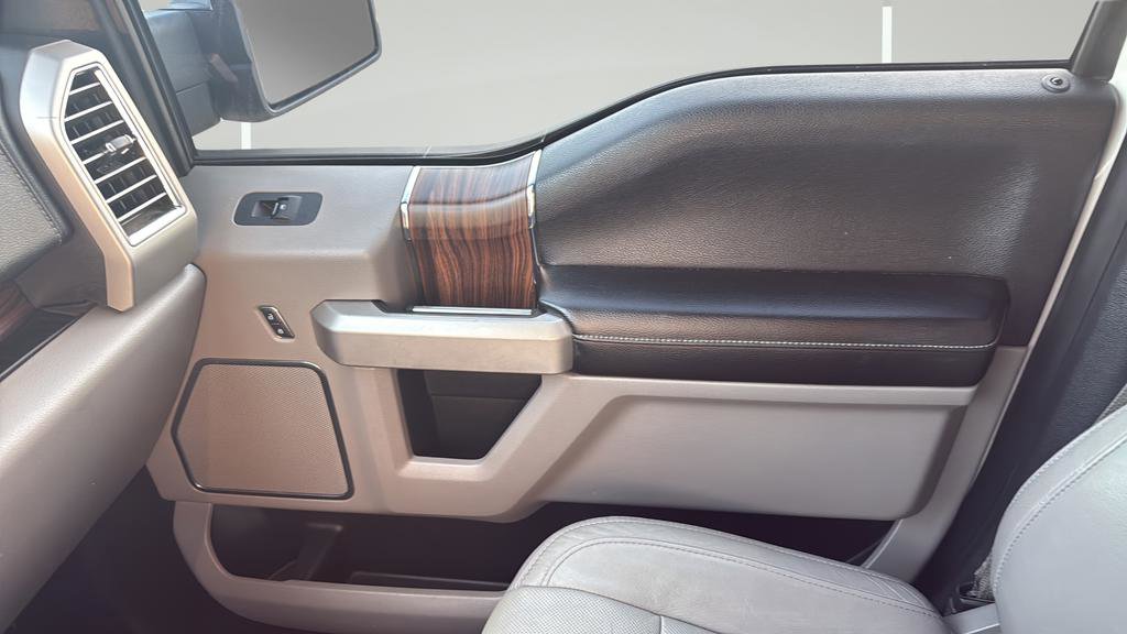 Used 2015 Ford F150 Lariat w/ Equipment Group 502A Luxury image 19