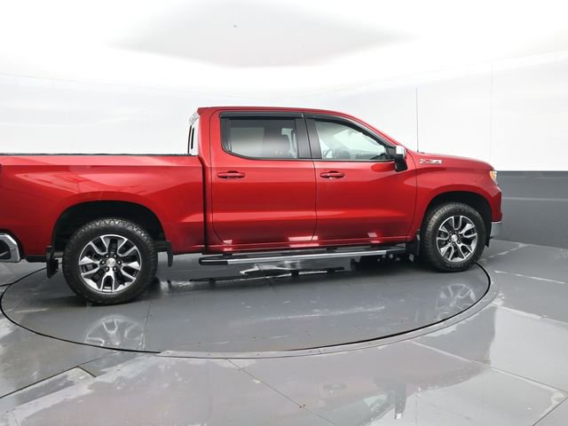 Used 2022 Chevrolet Silverado 1500 LT image 4