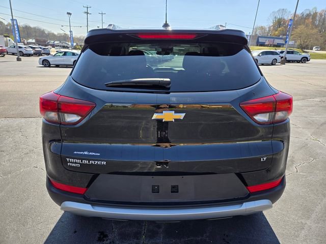 Used 2023 Chevrolet TrailBlazer LT AWD/4WD image 8