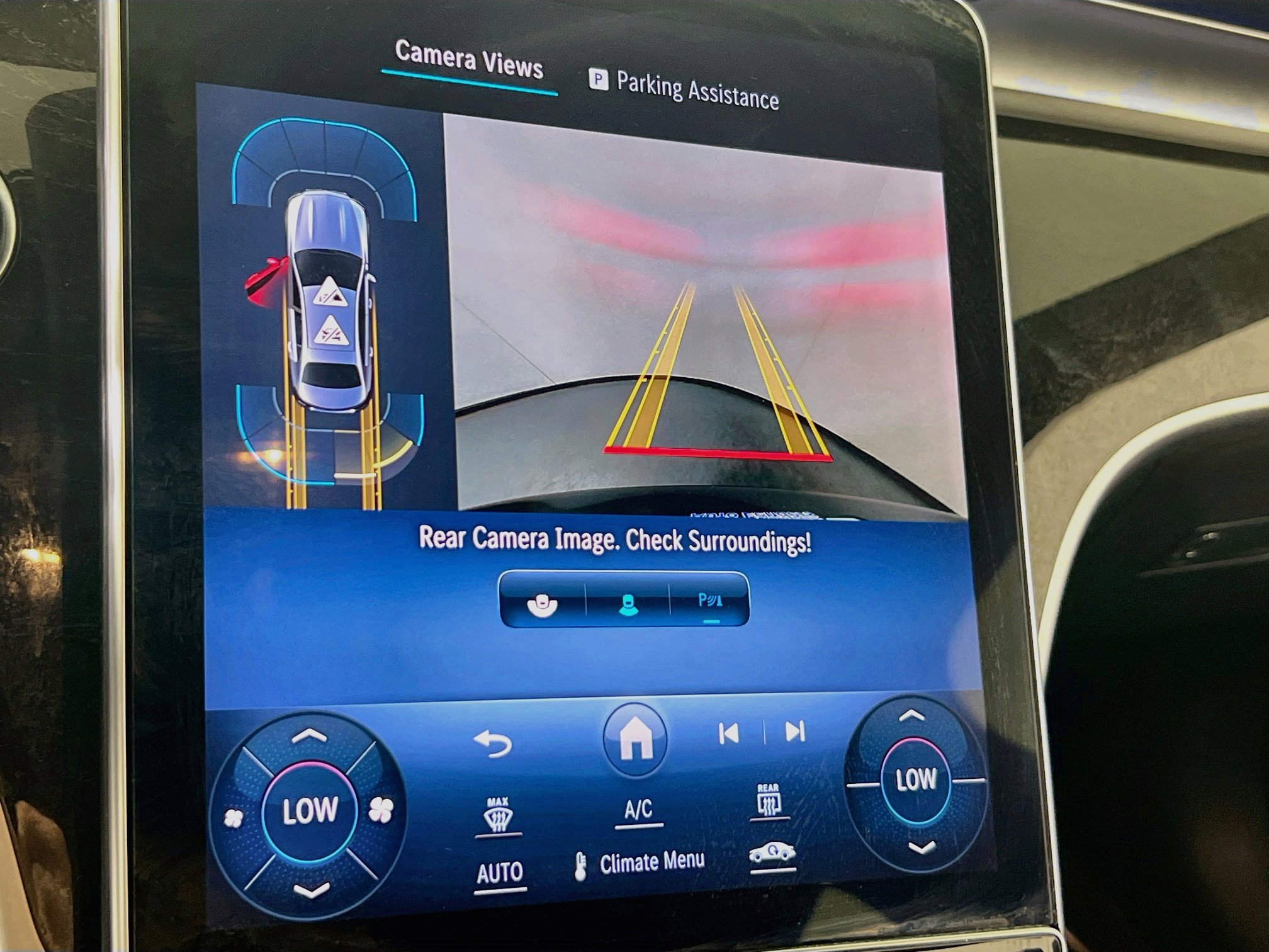 Used 2023 Mercedes-Benz C 300 Sedan image 13