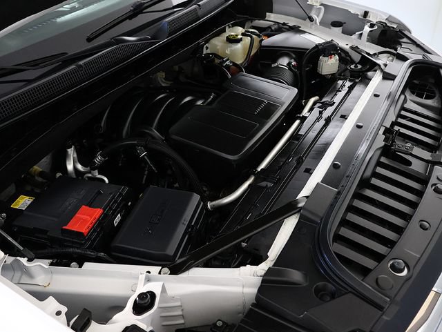 Used 2020 Chevrolet Silverado 1500 High Country w/ Technology Package AWD/4WD image 35
