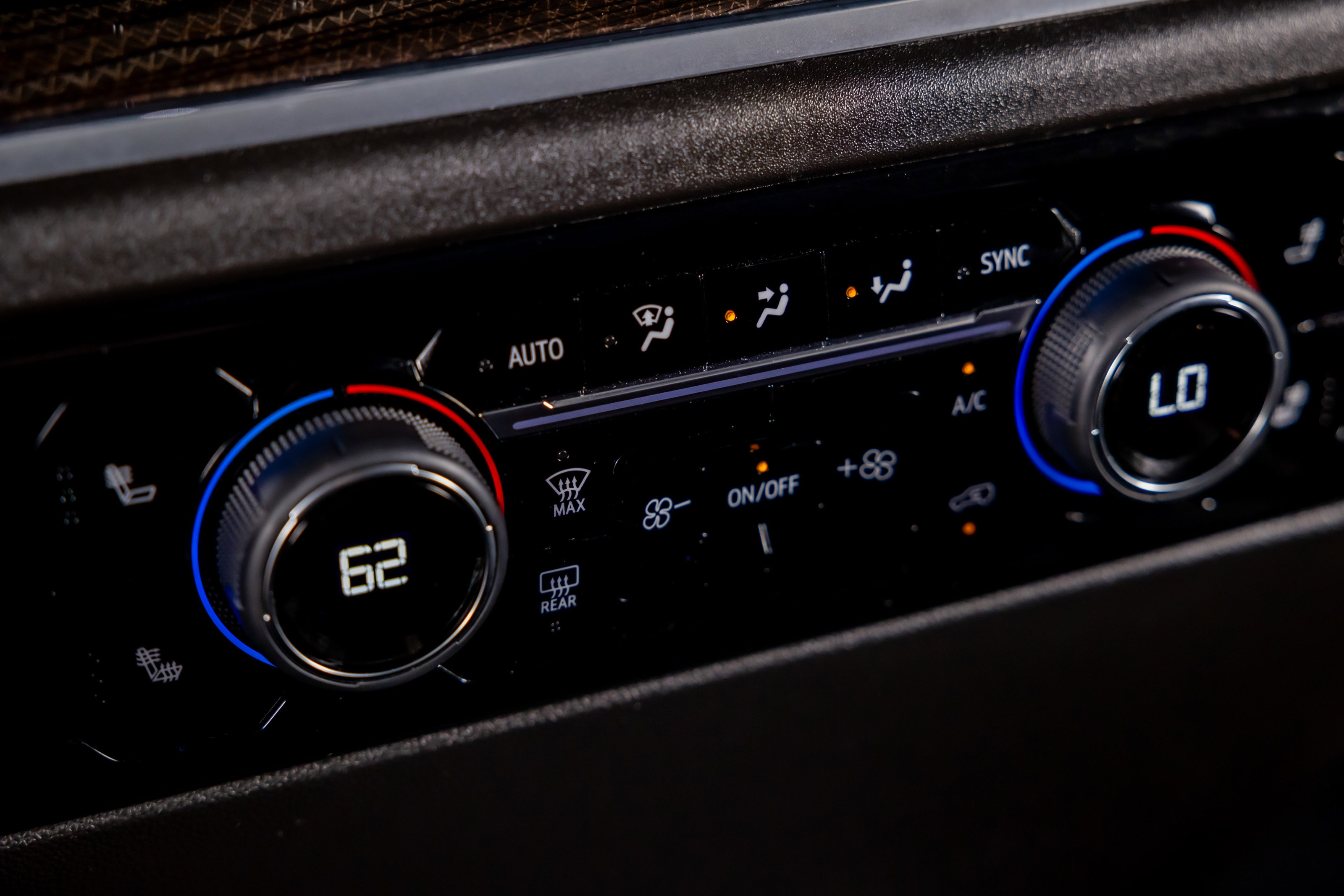 Used 2025 Chevrolet Silverado 2500 LT w/ All Star Edition image 29