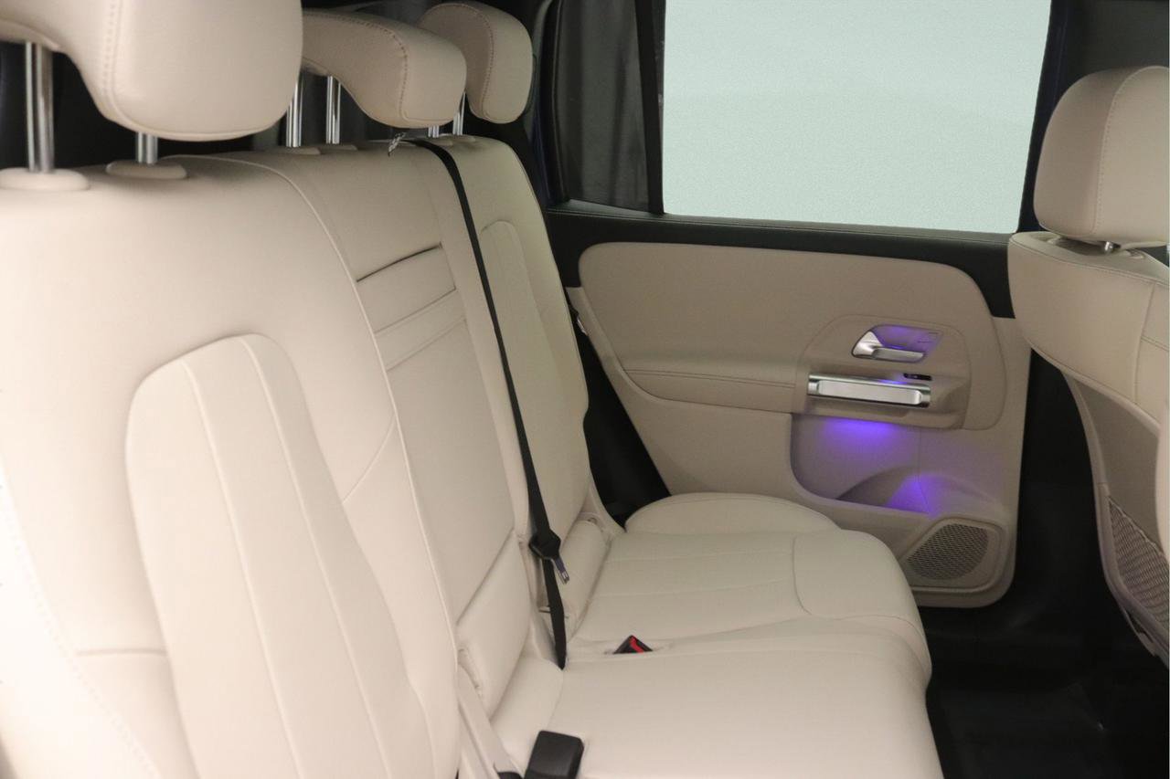 New 2026 Mercedes-Benz GLB 250 image 8