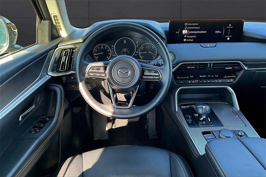 Certified 2025 MAZDA CX-70 3.3 Turbo w/ Preferred Package image 6