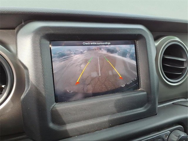 Used 2022 Jeep Wrangler Unlimited Willys image 22