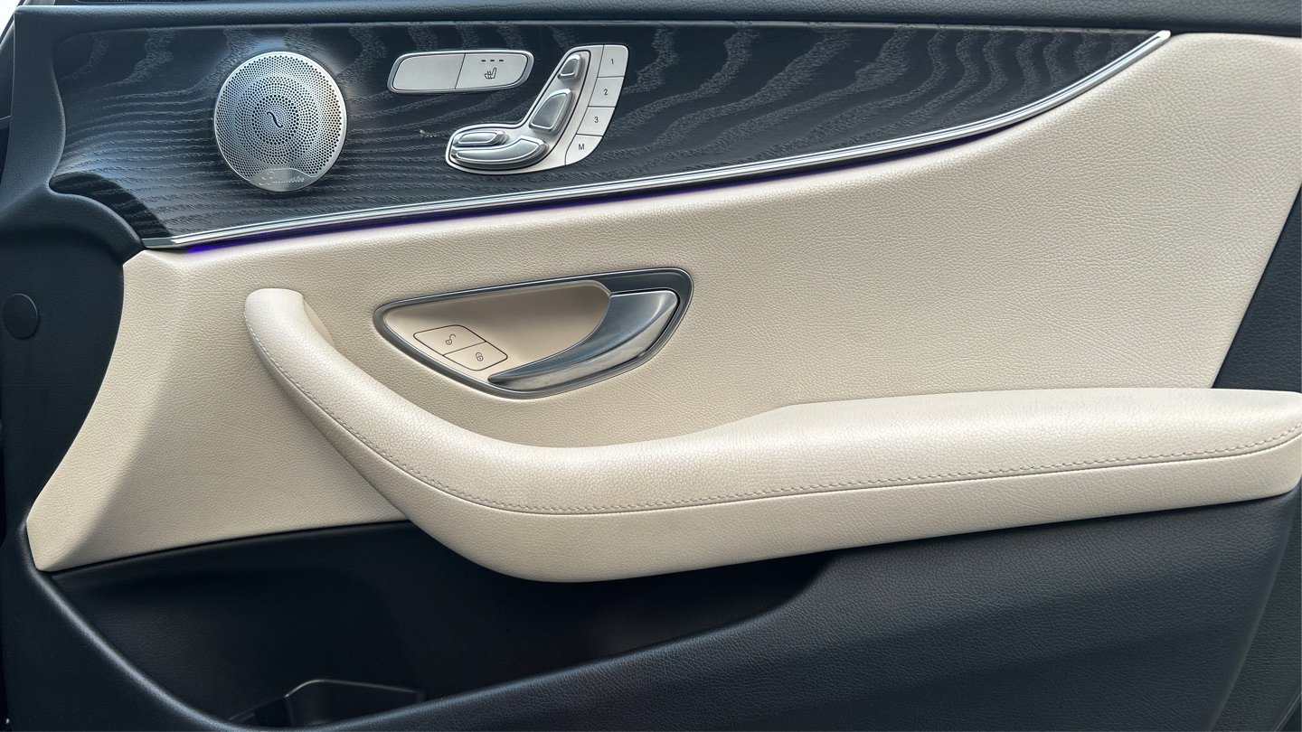 Used 2018 Mercedes-Benz E 300 image 45