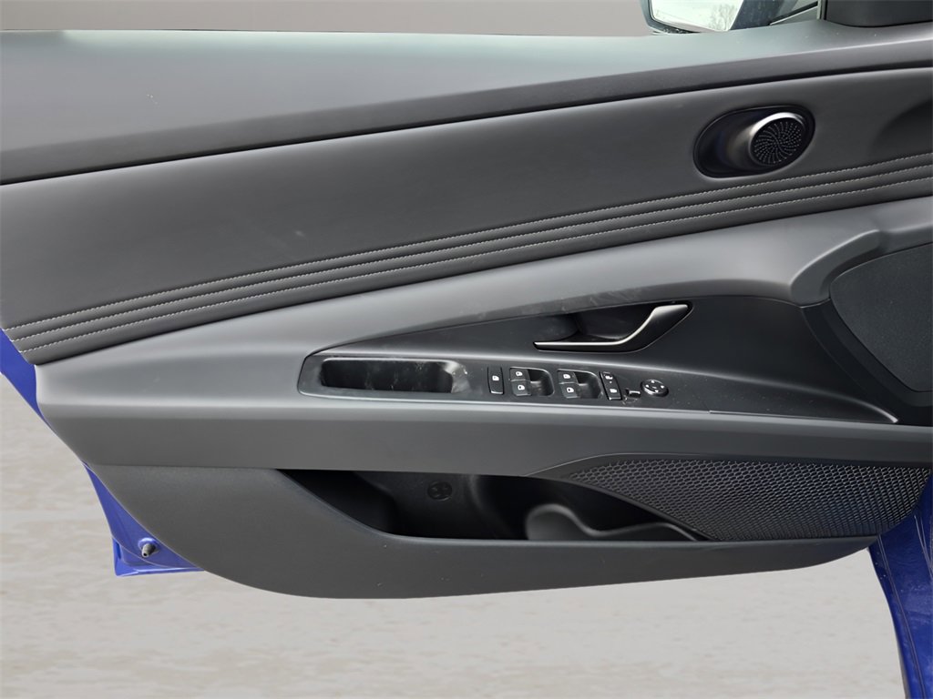 New 2026 Hyundai Elantra Sport image 12