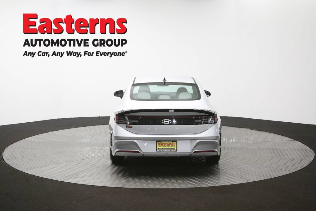 Used 2025 Hyundai Sonata SEL FWD image 36
