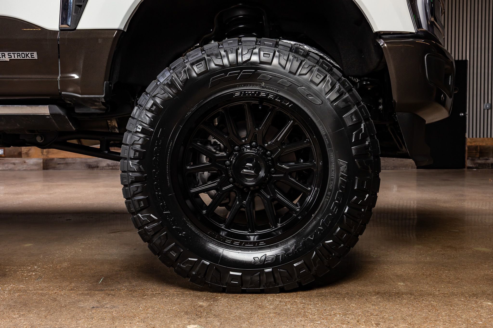 Used 2024 Ford F250 King Ranch w/ FX4 Off-Road Package image 12