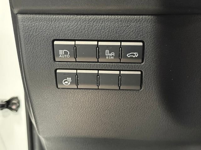 Used 2021 Lexus NX 300 F Sport w/ F Sport Premium Package FWD image 11