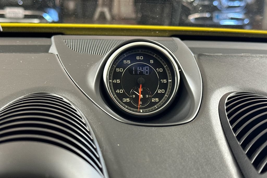Used 2017 Porsche 718 Boxster RWD image 30