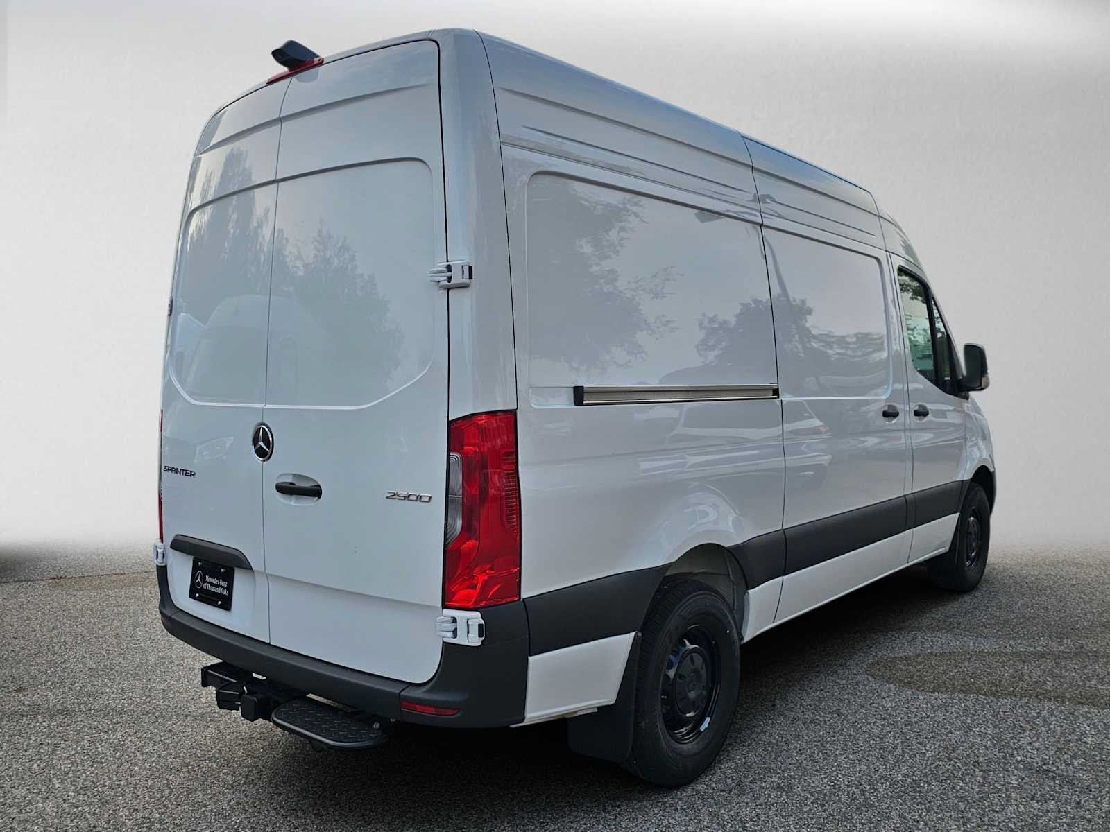 New 2026 Mercedes-Benz Sprinter 2500 image 3