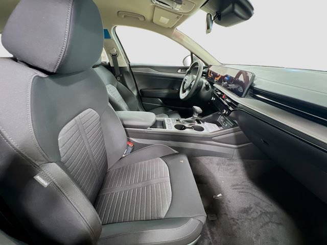 New 2026 Kia K5 LXS image 25