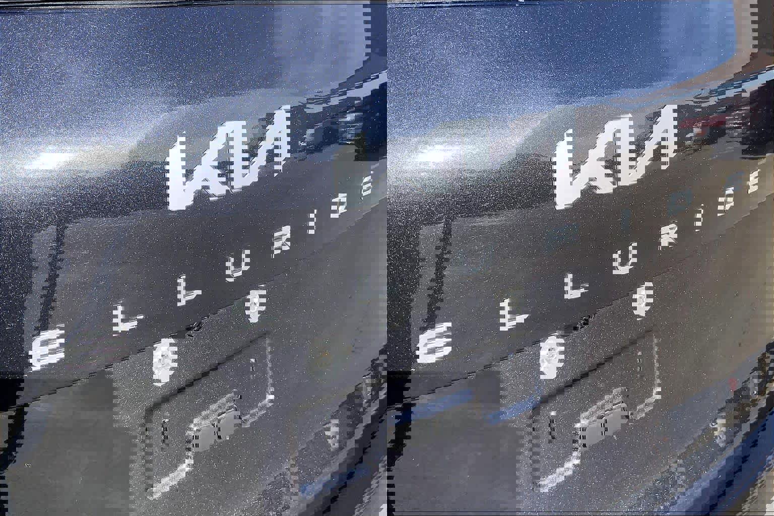 Used 2025 Kia Telluride SX image 10