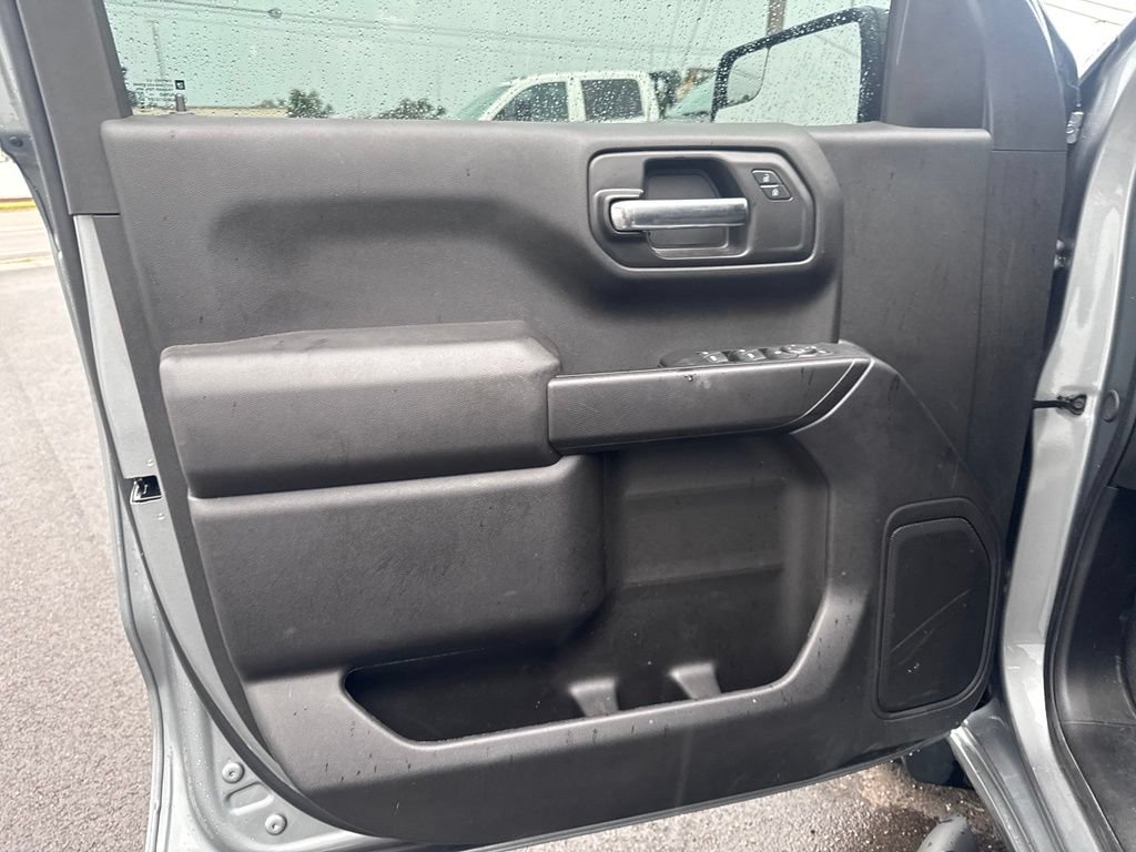 Used 2024 Chevrolet Silverado 1500 Custom AWD/4WD image 11