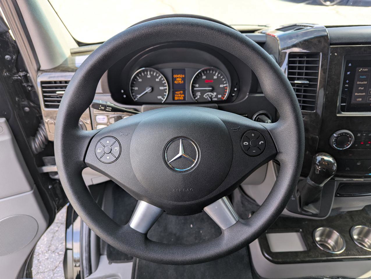 Used 2017 Mercedes-Benz Sprinter 2500 image 14
