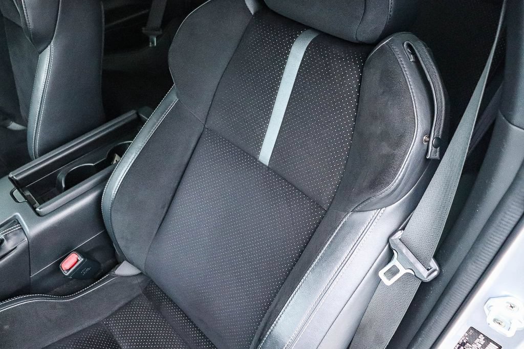 Used 2022 Toyota GR86 Premium w/ ALL Weather Mat Package (TMS) RWD image 28