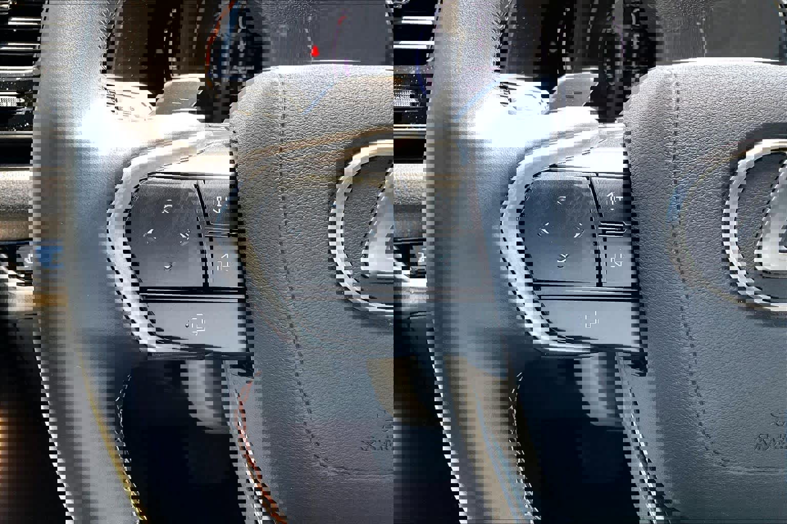 Used 2023 Lexus NX 350h AWD w/ Towing Package (2000 Lbs) image 22