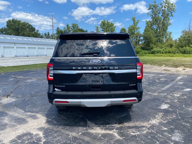 Used 2024 Ford Expedition Max Platinum AWD/4WD image 4