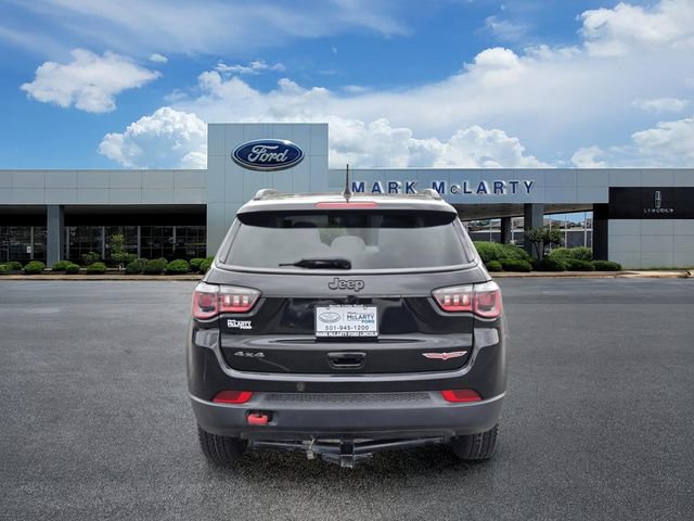 Used 2018 Jeep Compass Trailhawk w/ Leather Interior Group AWD/4WD image 4