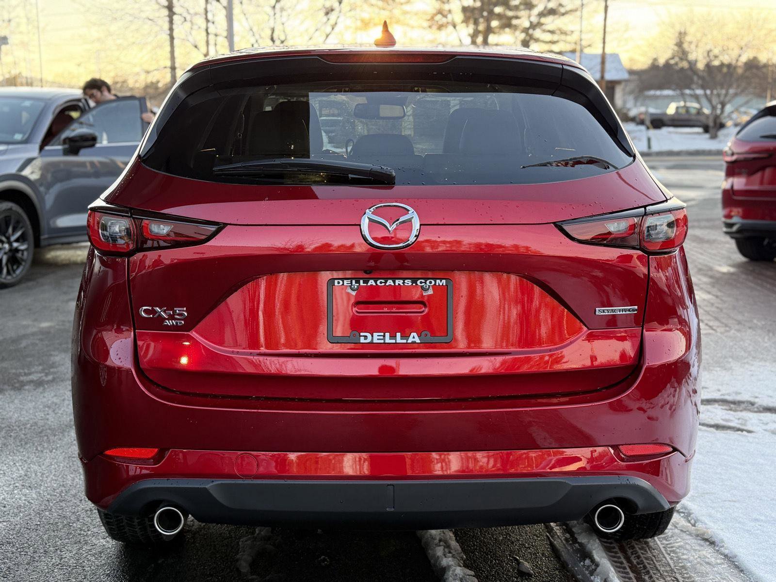 Certified 2025 MAZDA CX-5 AWD 2.5 S w/ Preferred Package image 5