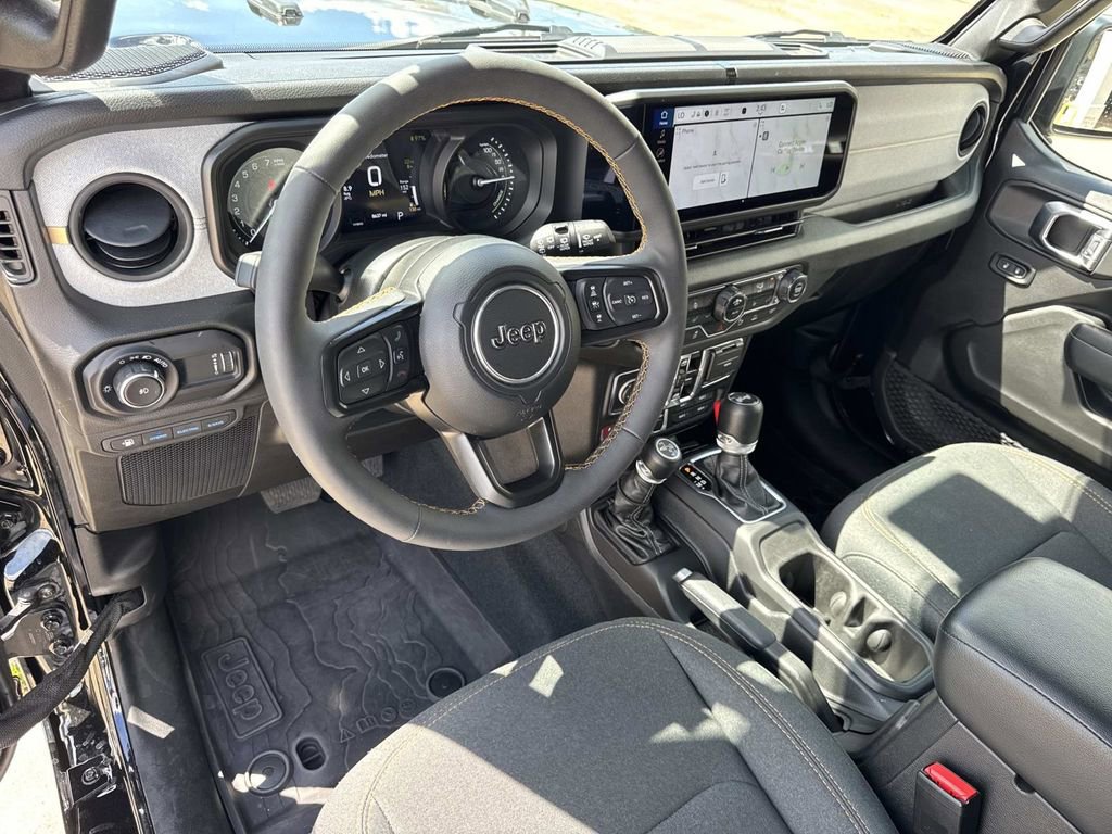 Used 2024 Jeep Wrangler Unlimited image 37
