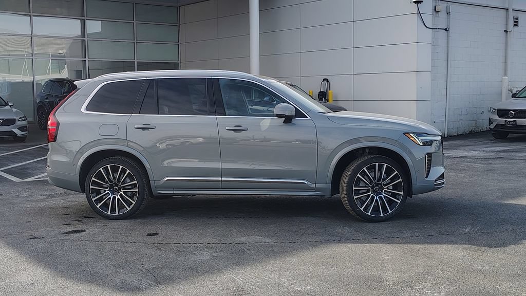 New 2026 Volvo XC90 B6 Plus AWD/4WD image 2