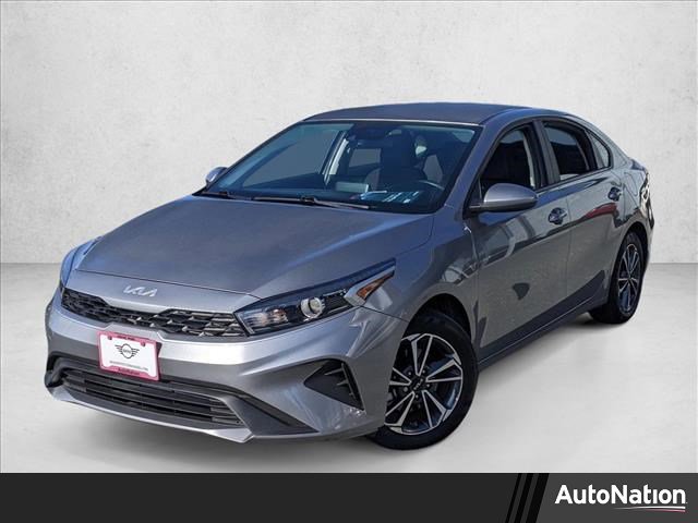 Used 2022 Kia Forte LXS image 1