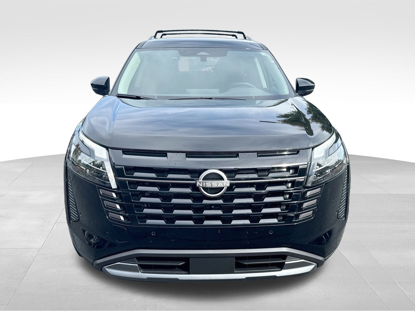 New 2026 Nissan Pathfinder SL FWD image 2