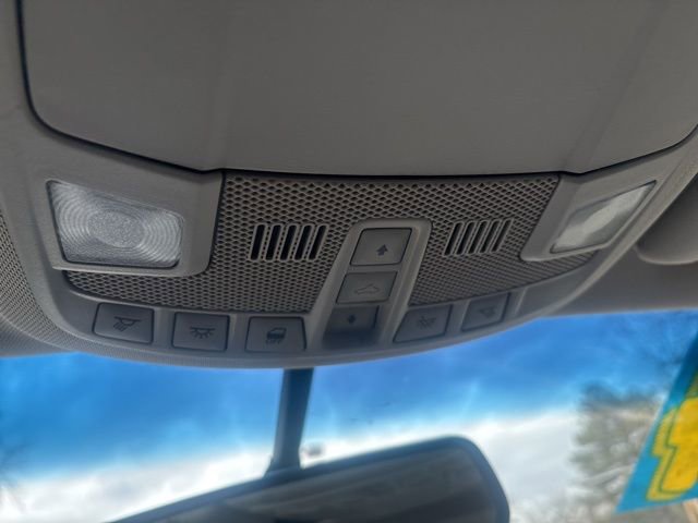 Used 2014 Lincoln MKZ w/ Equipment Group 101A Select image 24